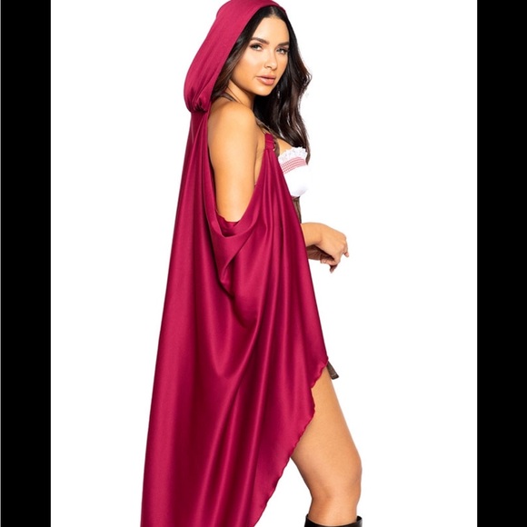 Sexy Little Red Riding Hood Halloween Costume - Small - Picture 3 of 9